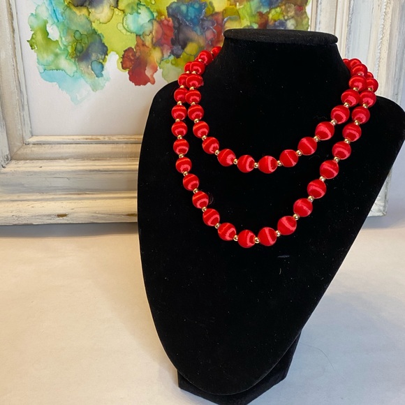 Vintage Silk Bead Necklaces - Picture 6 of 7